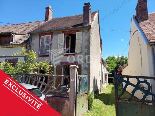 Maison à vendre 48 500 € 3 pièces 2 chambres 95,71 m² 273 m² de terrain Courgenay 89190