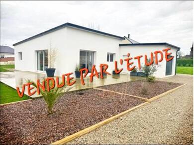 Maison de plain-pied à vendre 239 800 € 4 pièces 2 chambres 93 m² 887 m² de terrain Plouzevede 29440