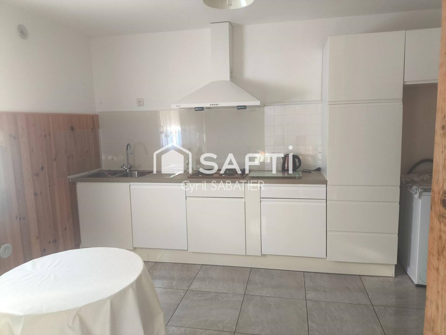 Maison à vendre, 140m², NISSAN LEZ ENSERUNE