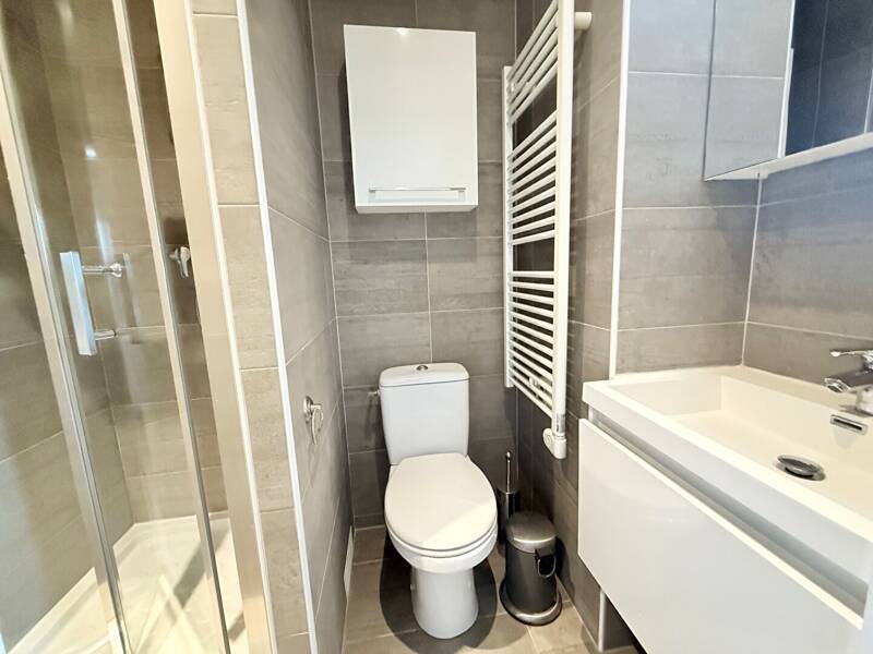 Maison à louer, 22m², PARIS 14E