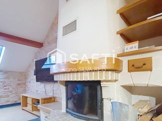 Ferme à vendre 292 000 € 8 pièces 6 chambres 204 m² 3 150 m² de terrain Châlonvillars 70400