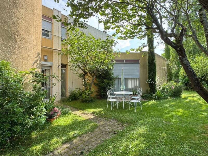 Maison à vendre, 290m², SAINT ETIENNE DE SAINT GEOIRS