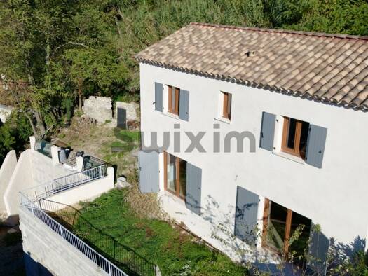 Villa à vendre 235 000 € 3 pièces 2 chambres 84 m² 232 m² de terrain Moussac 30190