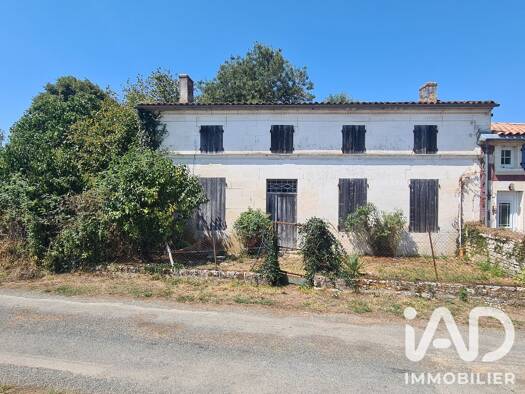 Maison à vendre 45 000 € 2 pièces 1 chambre 70 m² 291 m² de terrain Plassay 17250