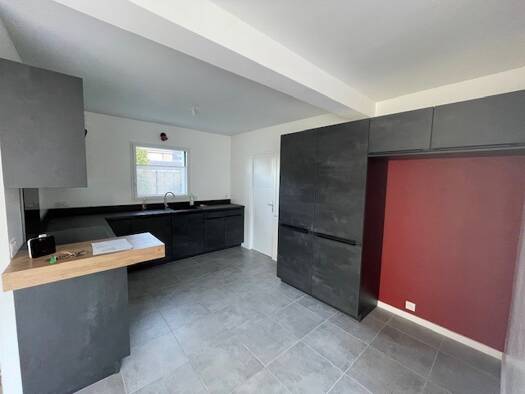 Maison à louer 1 570 € 5 pièces 4 chambres 114 m² 473 m² de terrain Poulfranc et Marais Séné 56860