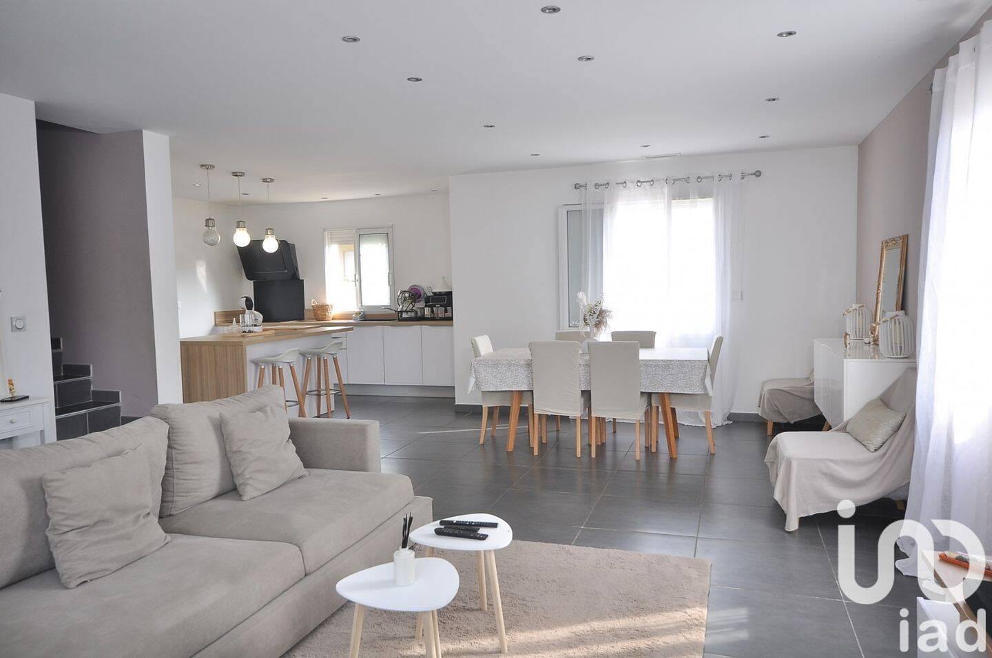 Maison à vendre, 123m², MONTPEZAT