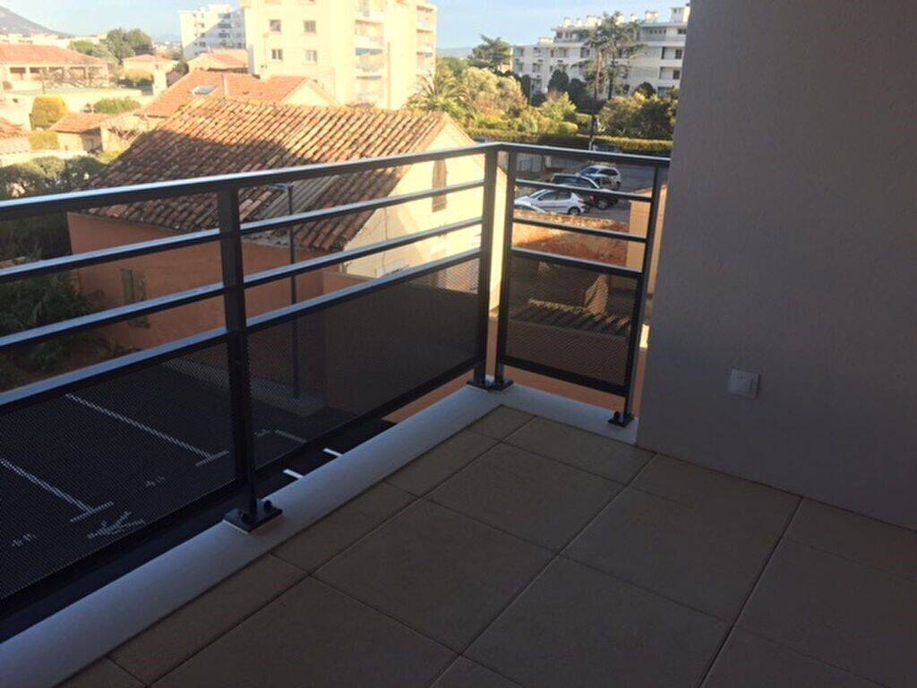 Maison à louer, 50m², LA SEYNE SUR MER