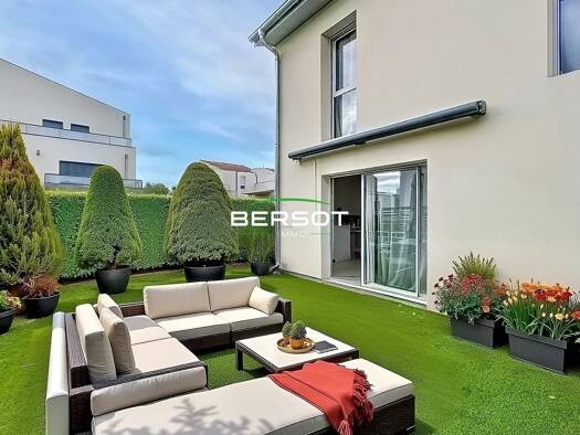 Maison à vendre 395 000 € 5 pièces 3 chambres 100 m² 170 m² de terrain Zone Industrielle Neuville sur Saone 69250