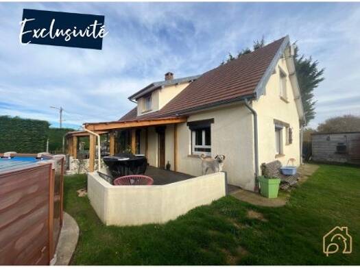 Maison à vendre 191 000 € 5 pièces 4 chambres 135 m² 810 m² de terrain Étrépagny 27150