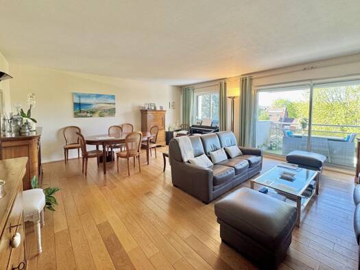 Appartement en viager occupé Bouquet 225 900 € 3 pièces 2 chambres 99,94 m² Étage 4/6 La Madeleine 59110