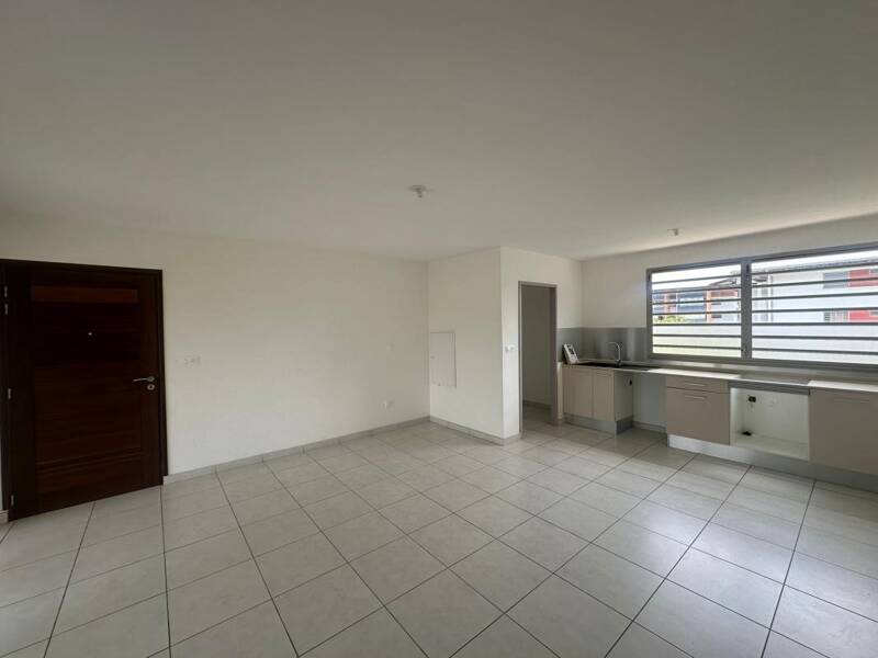 Maison à louer, 76m², REMIRE MONTJOLY