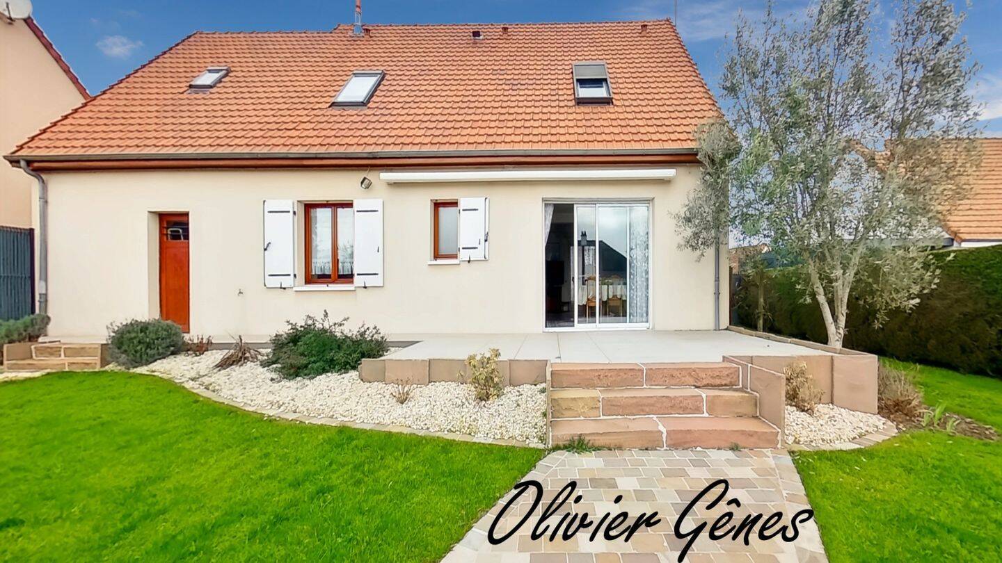 Maison à vendre, 134m², SAINT SATURNIN