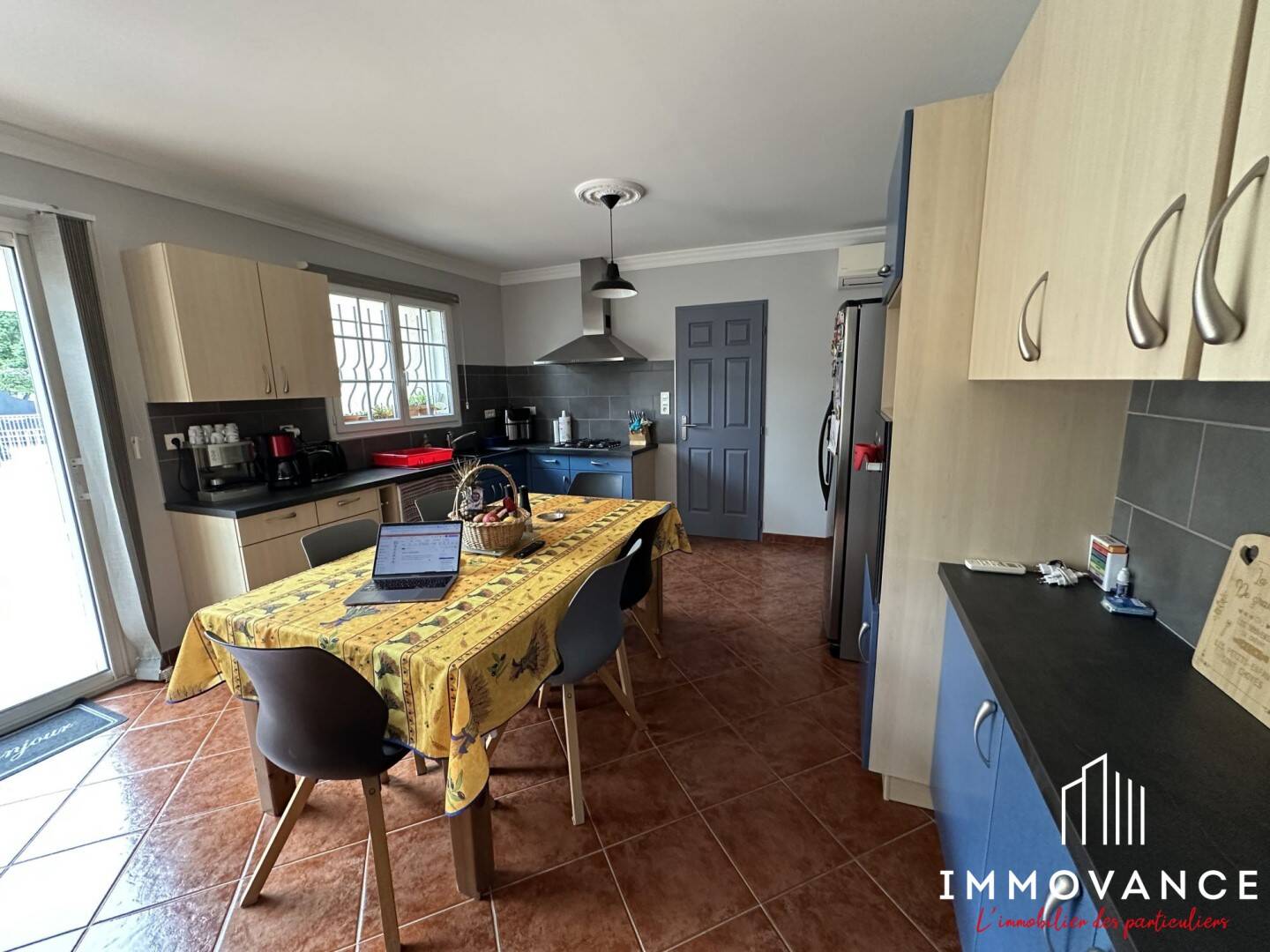 Maison à vendre, 169m², RESTINCLIERES