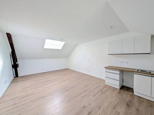 Appartement à vendre 209 000 € 2 pièces 1 chambre 56,1 m² RDC Italie-Jacotot Aix-les-Bains 73100