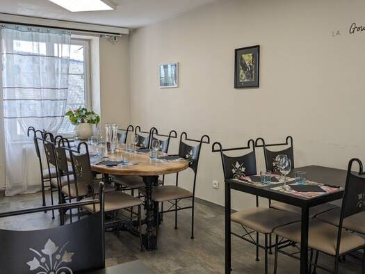 Restaurant à vendre Fonds de commerce 62 500 € 300 m² d'espace de restauration Les Monts d'Andaine 61600