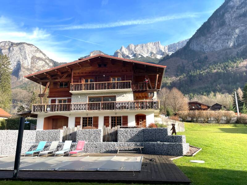 Maison à vendre, 260m², MAGLAND