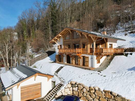Chalet à vendre 2 200 000 € 7 pièces 5 chambres 269 m² 970 m² de terrain Saint-Gervais-les-Bains 74170
