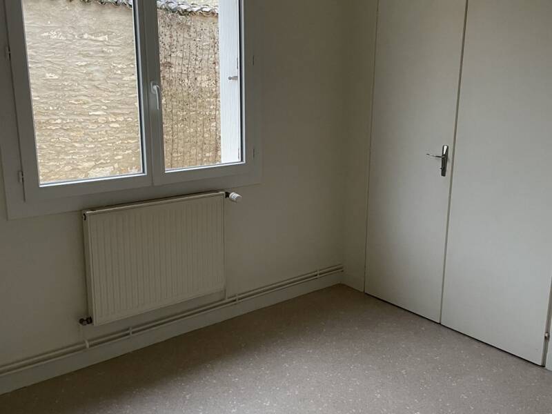 Maison à louer, 89m², NEUVILLE DE POITOU