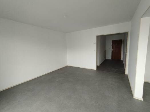 Appartement à louer 475 € 4 pièces 3 chambres 83 m² 2ème étage Orléans 45000