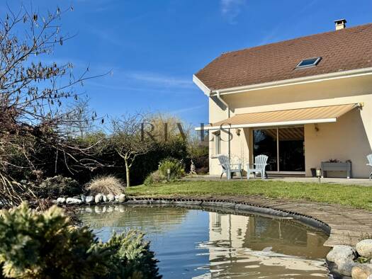 Maison à vendre 588 000 € 6 pièces 4 chambres 175 m² 1 007 m² de terrain Marcellaz-Albanais 74150