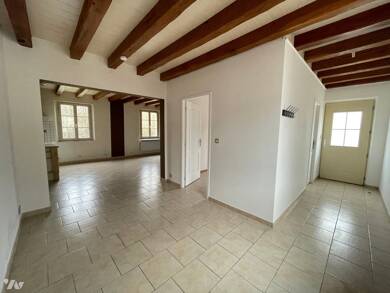 Appartement à louer 500 € 3 pièces 2 chambres 72,3 m² Dernier étage, Étage 1/1 Charny 89120