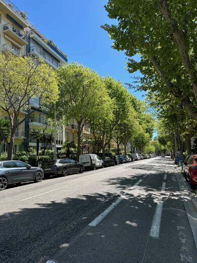 Appartement à vendre 1 910 000 € 14 pièces 276 m² RDC/1 Nice 06000
