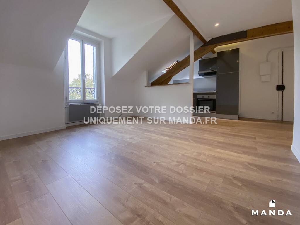 Maison à louer, 22m², CORBEIL ESSONNES