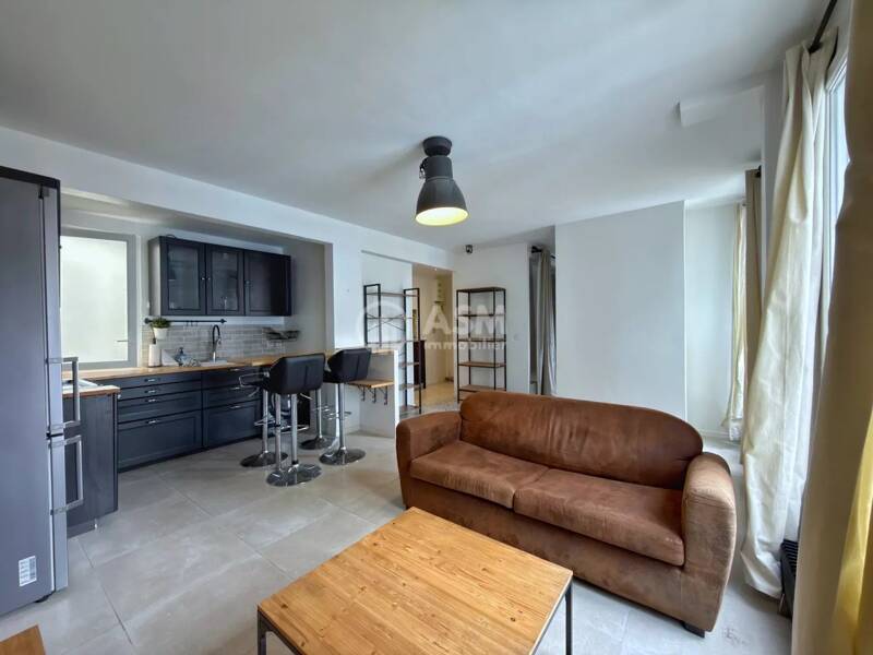 Maison à louer, 39m², COURBEVOIE