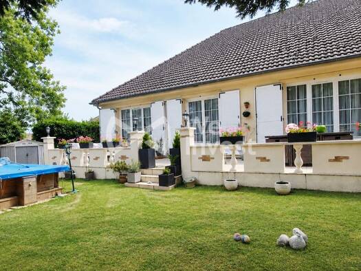 Maison de plain-pied à vendre 315 000 € 5 pièces 3 chambres 106 m² 588 m² de terrain Villages et Jardins Méru 60110