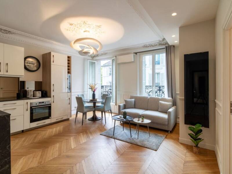 Maison à louer, 0m², PARIS 17E