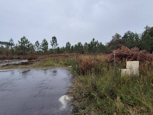 Terrain constructible viabilisé à vendre 126 000 € 800 m² de terrain Parentis-en-Born 40160