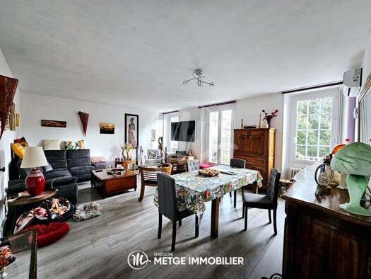 Appartement à vendre 199 900 € 4 pièces 2 chambres 115 m² 1er étage Ganges 34190