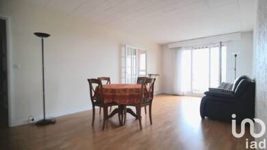Appartement à louer 1 400 € 3 pièces 2 chambres 68 m² Étage 11/12 Centre Ville Rosny-sous-Bois 93110