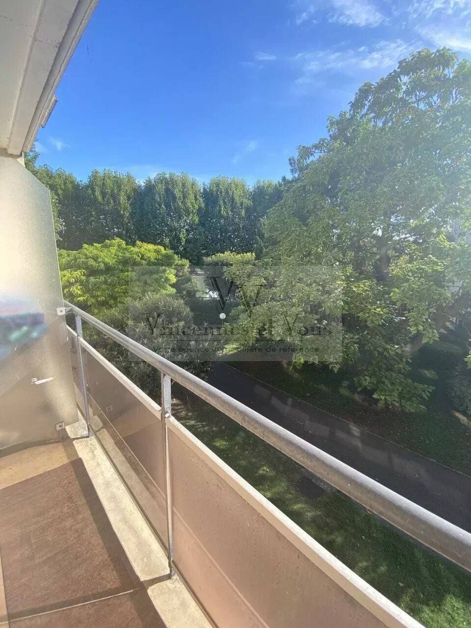 Maison à louer, 64m², SAINT MAUR DES FOSSES