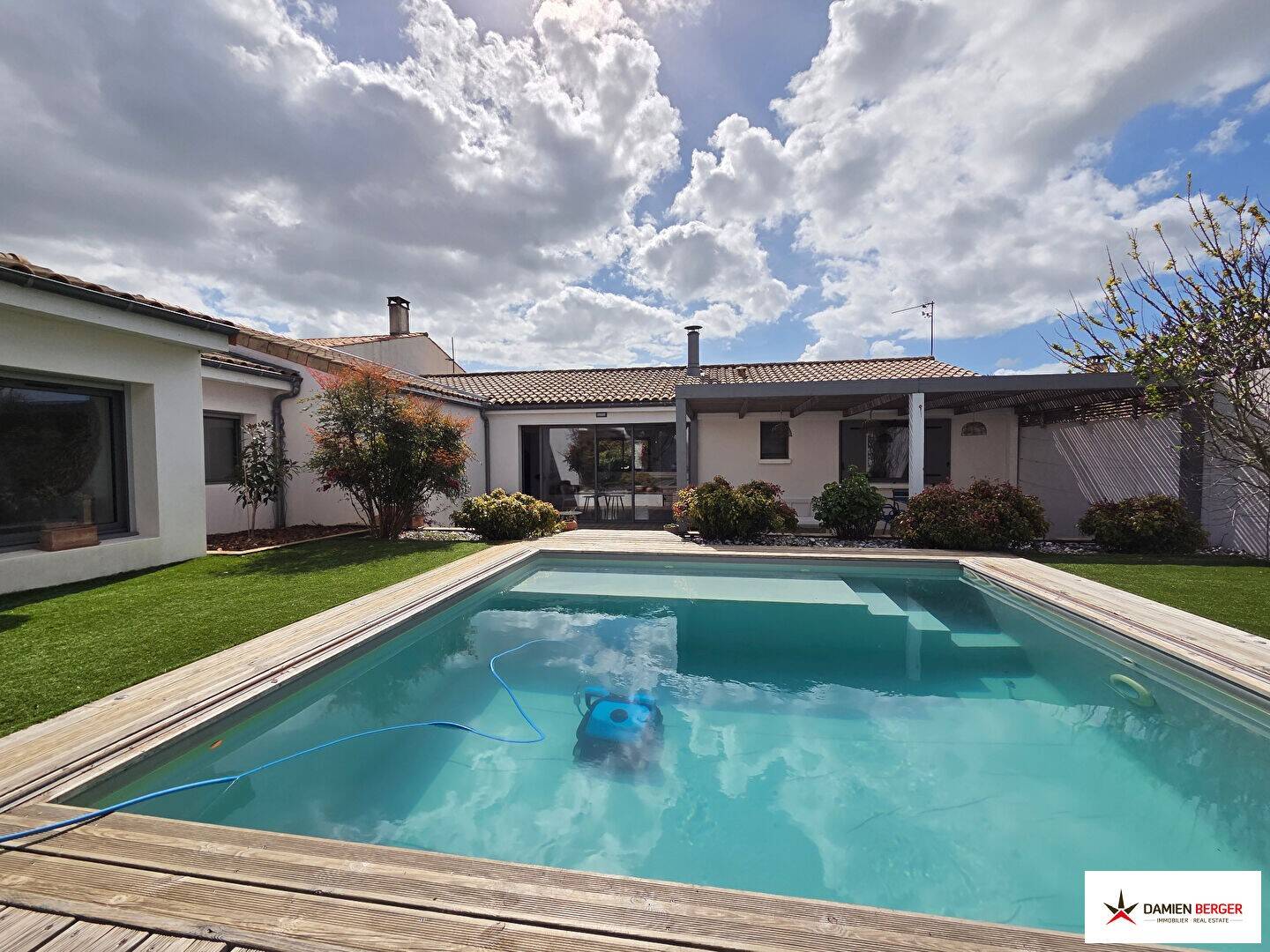 Maison à vendre, 180m², L'HOUMEAU