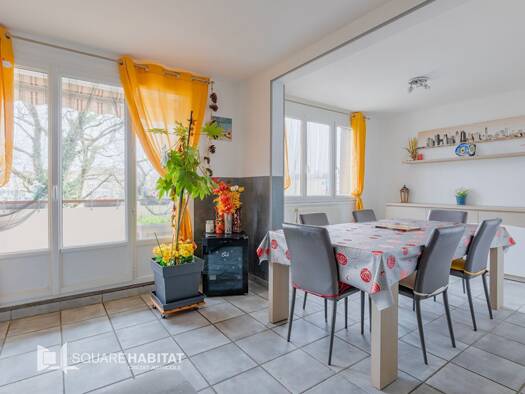 Appartement à vendre 160 000 € 3 pièces 1 chambre 62 m² Étage 1/4 Pont de Cheruy 38230