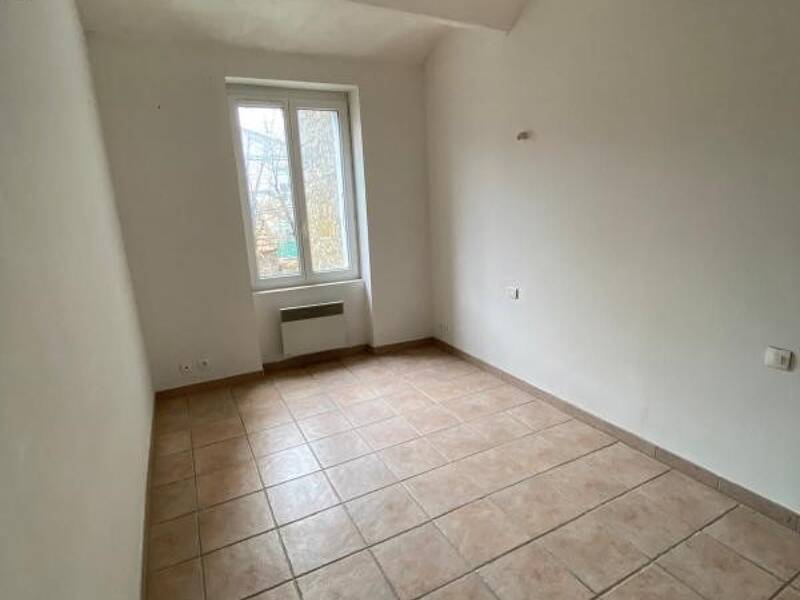 Maison à louer, 47m², BESSEGES