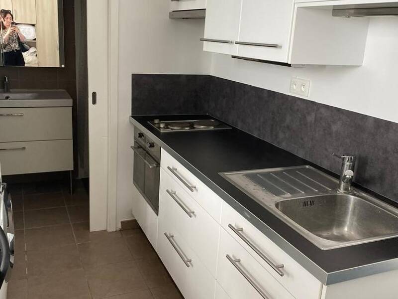 Maison à louer, 21m², LYON 8E