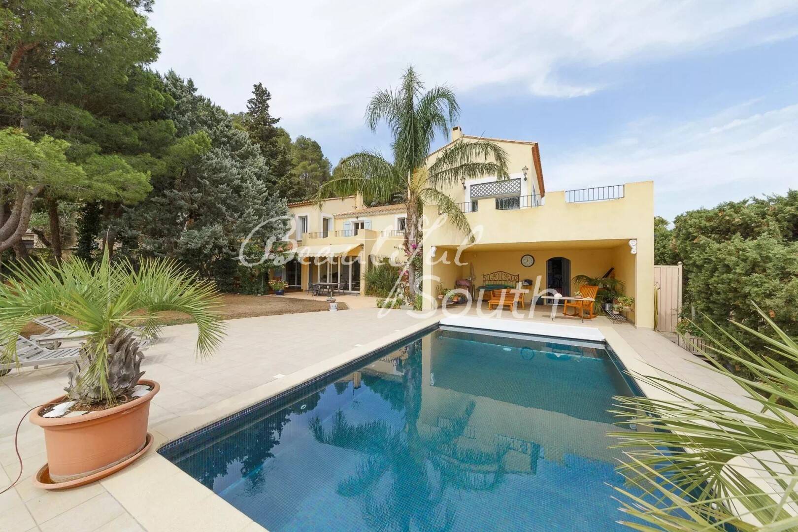 Maison à vendre, 253m², PEYRIAC DE MER