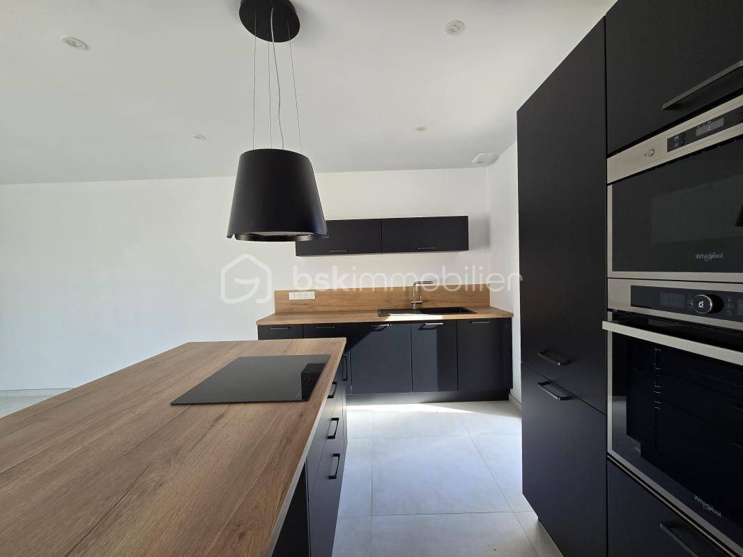 Maison à vendre, 109m², SAINT HILAIRE LA FORET