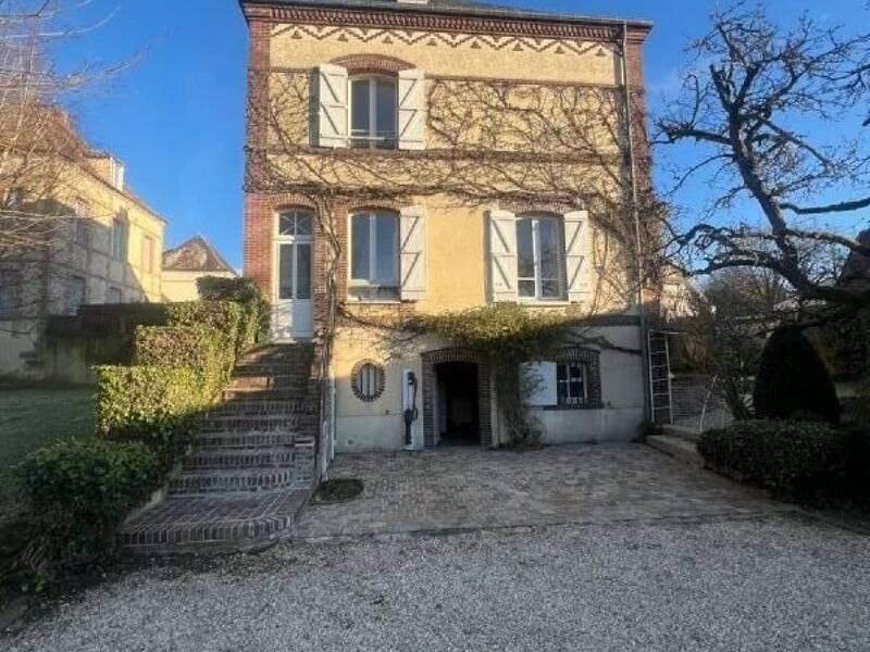 Maison à vendre, 200m², HOUDAN