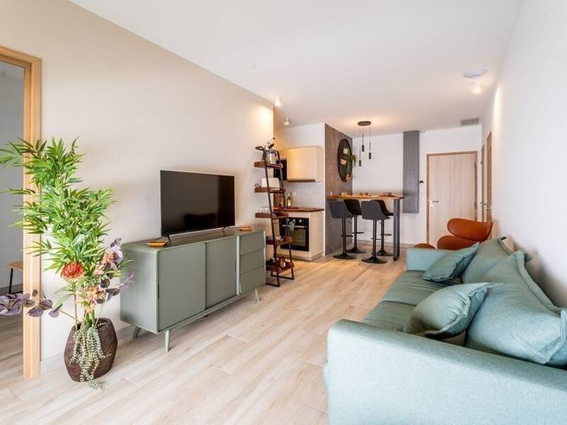 Maison à louer, 40m², MARSEILLE 6E