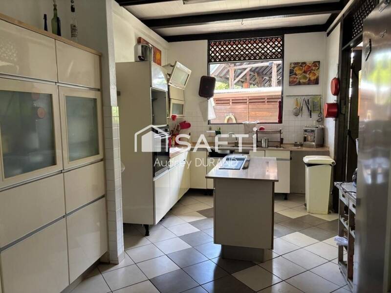 Maison à vendre, 141m², ROURA