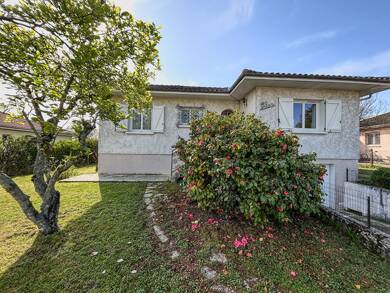 Maison à louer 892 € 4 pièces 3 chambres 85 m² 649 m² de terrain Mont de Marsan 40000