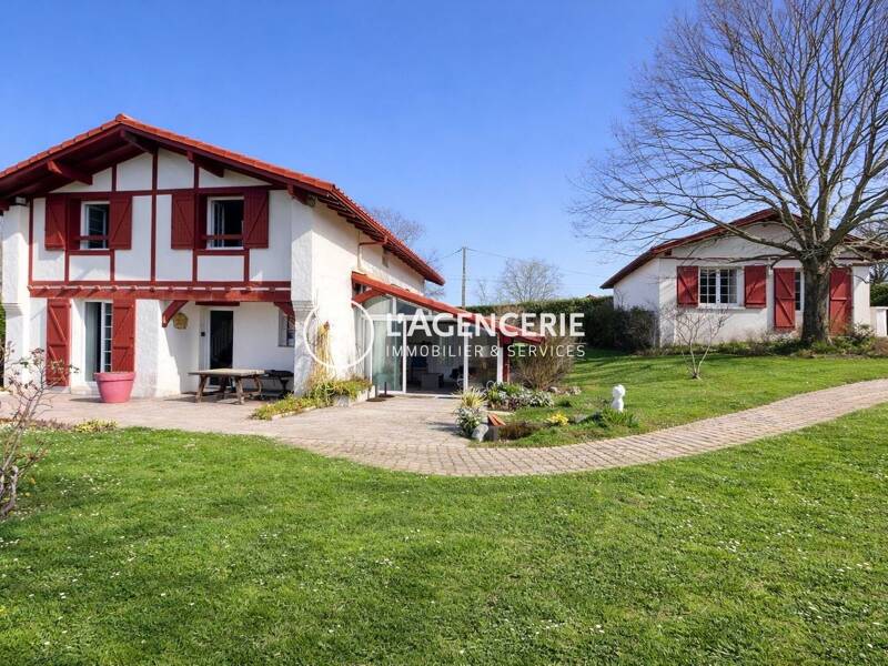 Maison à vendre, 133m², ESPELETTE