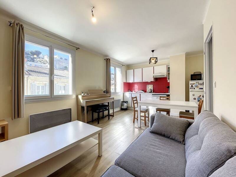 Maison à louer, 44m², MARSEILLE 6E