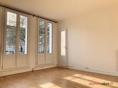 Appartement à louer 610 € 3 pièces 2 chambres 55 m² Étage 1/4 Ergue Armel Quimper 29000