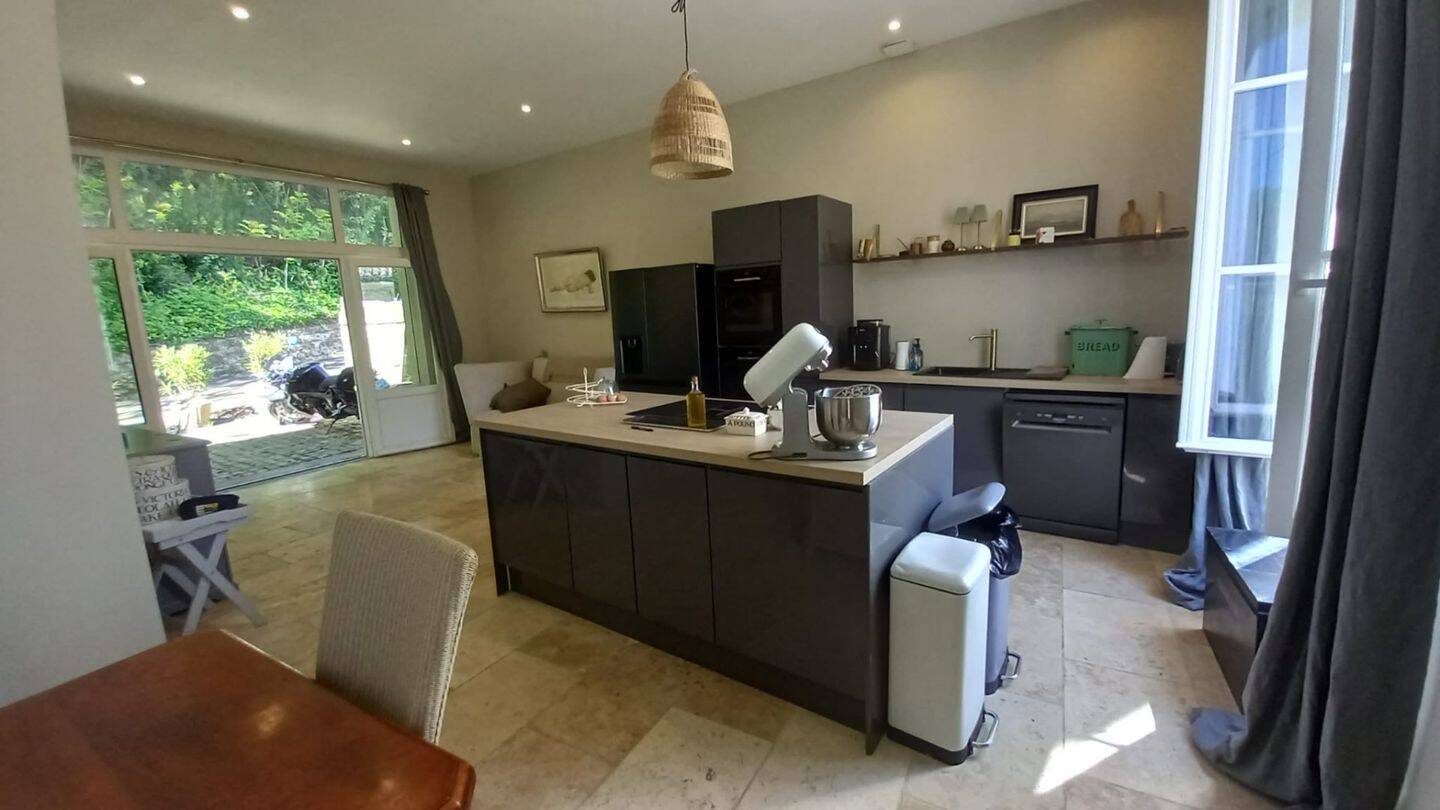 Maison à vendre, 211m², LORMONT