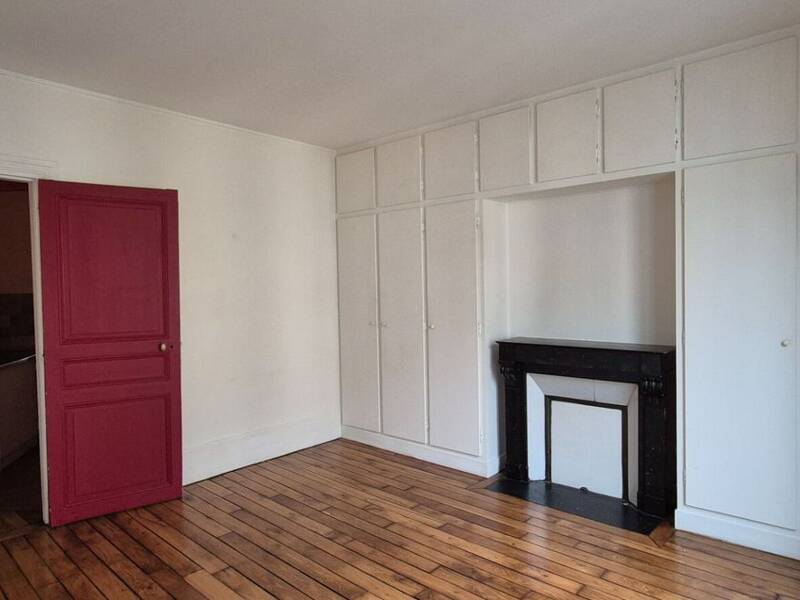 Maison à louer, 46m², PARIS 18E