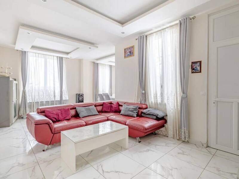 Maison à vendre, 200m², LE THILLAY